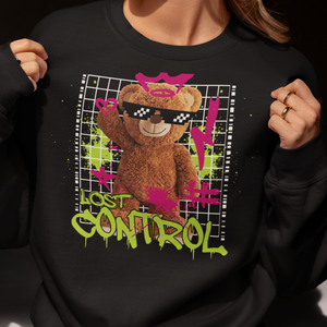 Lost Control - Ватирана блуза с Мече - Unisex Модел