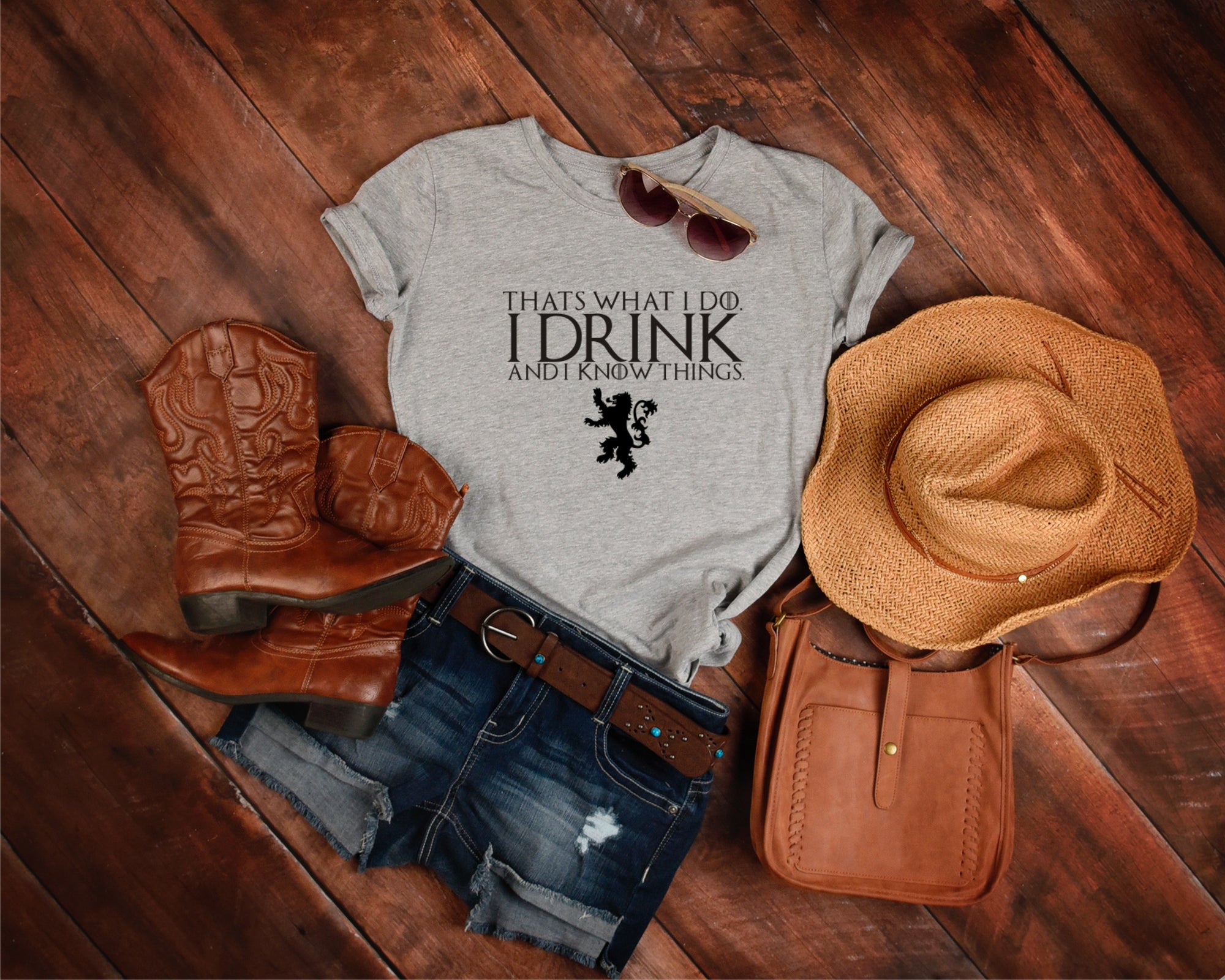 I Drink and I Know Things - Game of Thrones тениска с надпис
