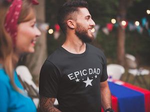 Тениска с надпис Epic Dad
