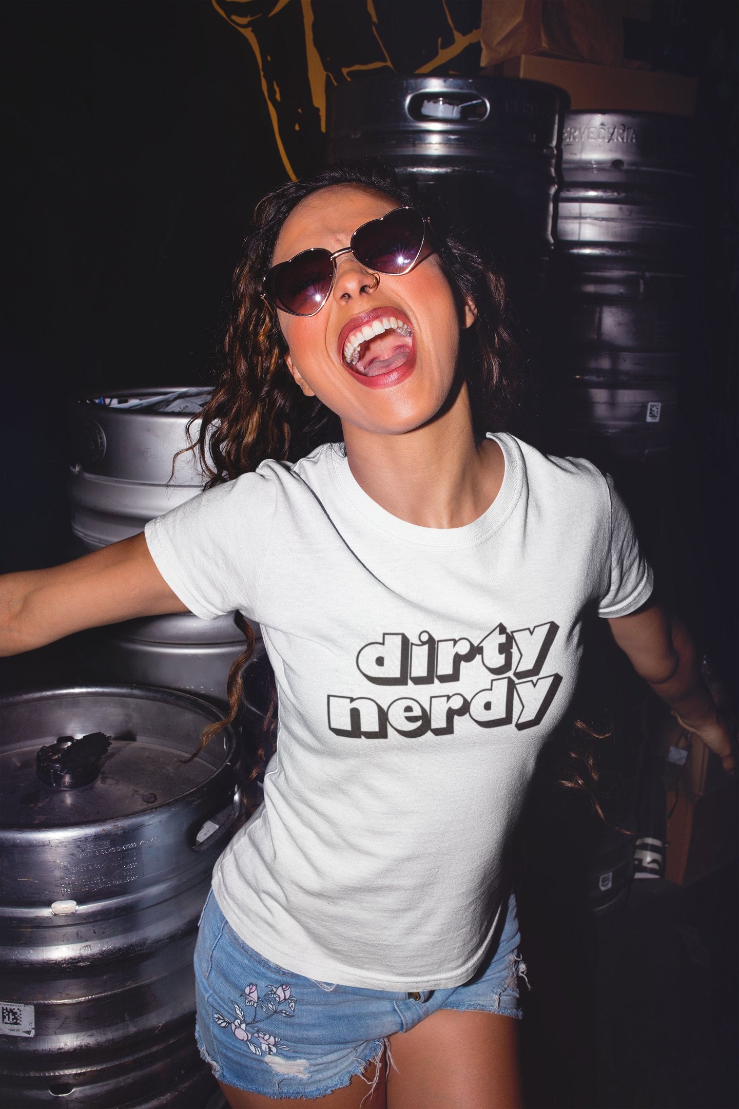 Модерна тениска с надпис - Dirty Nerdy